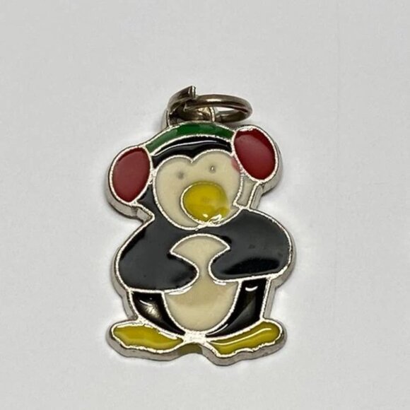 Vintage Holiday Penguins Charms 6 Set Red Green Black White Enamel Silver Tone - Picture 5 of 13